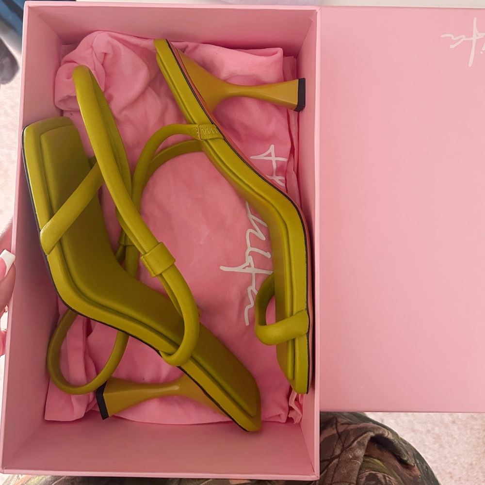 Hanifa Zeta Heels